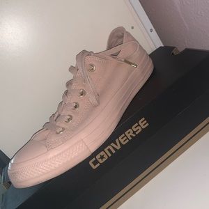 converse chuck taylor all star ox sneakers